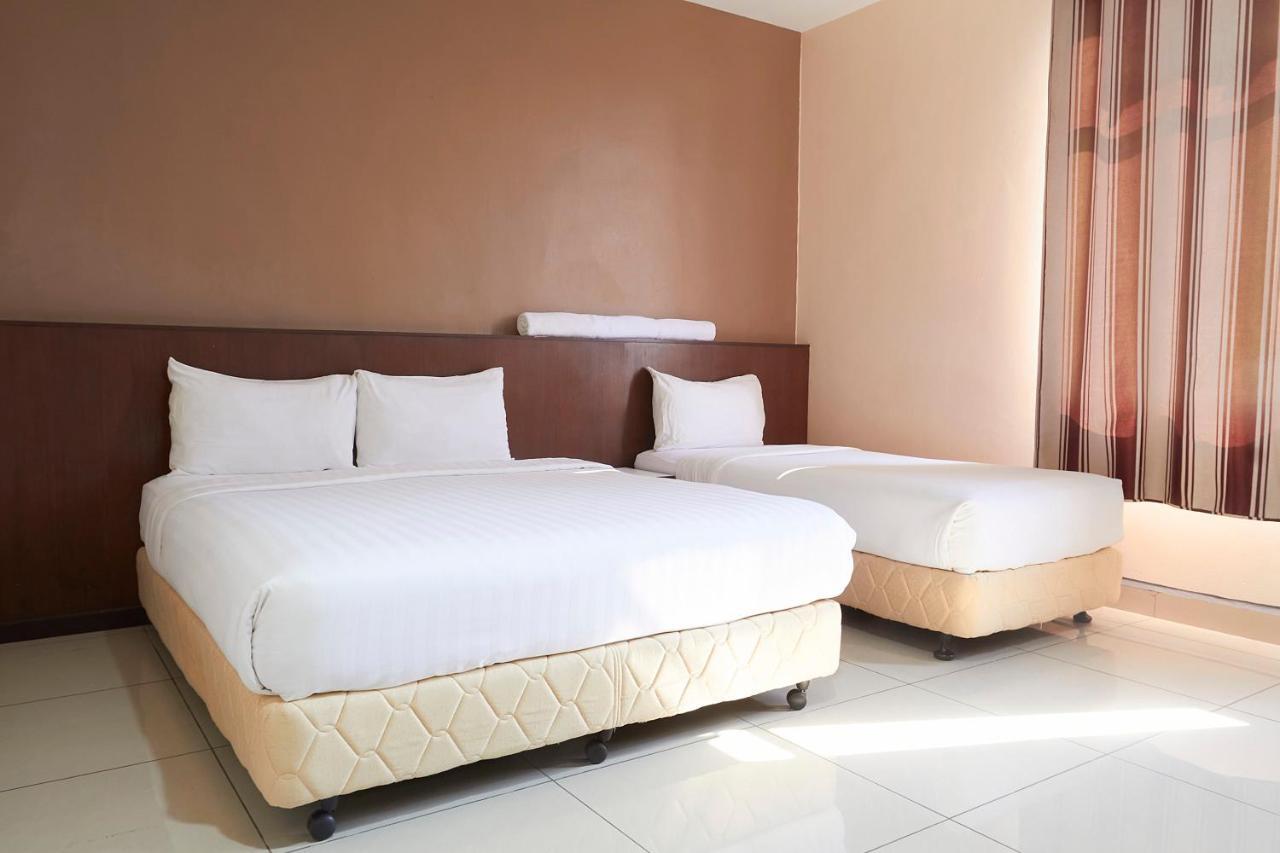 Langkawi Uptown Hotel Kuah Extérieur photo