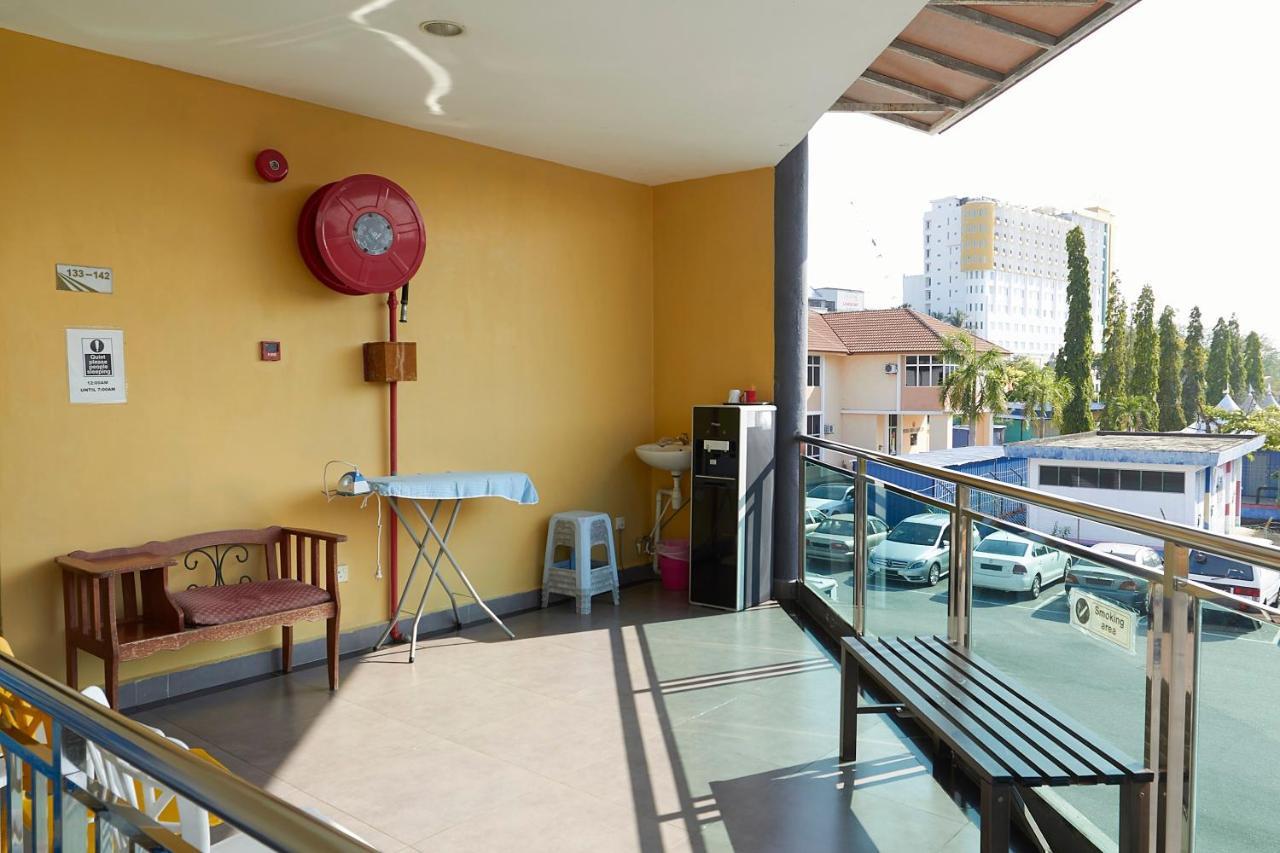 Langkawi Uptown Hotel Kuah Extérieur photo